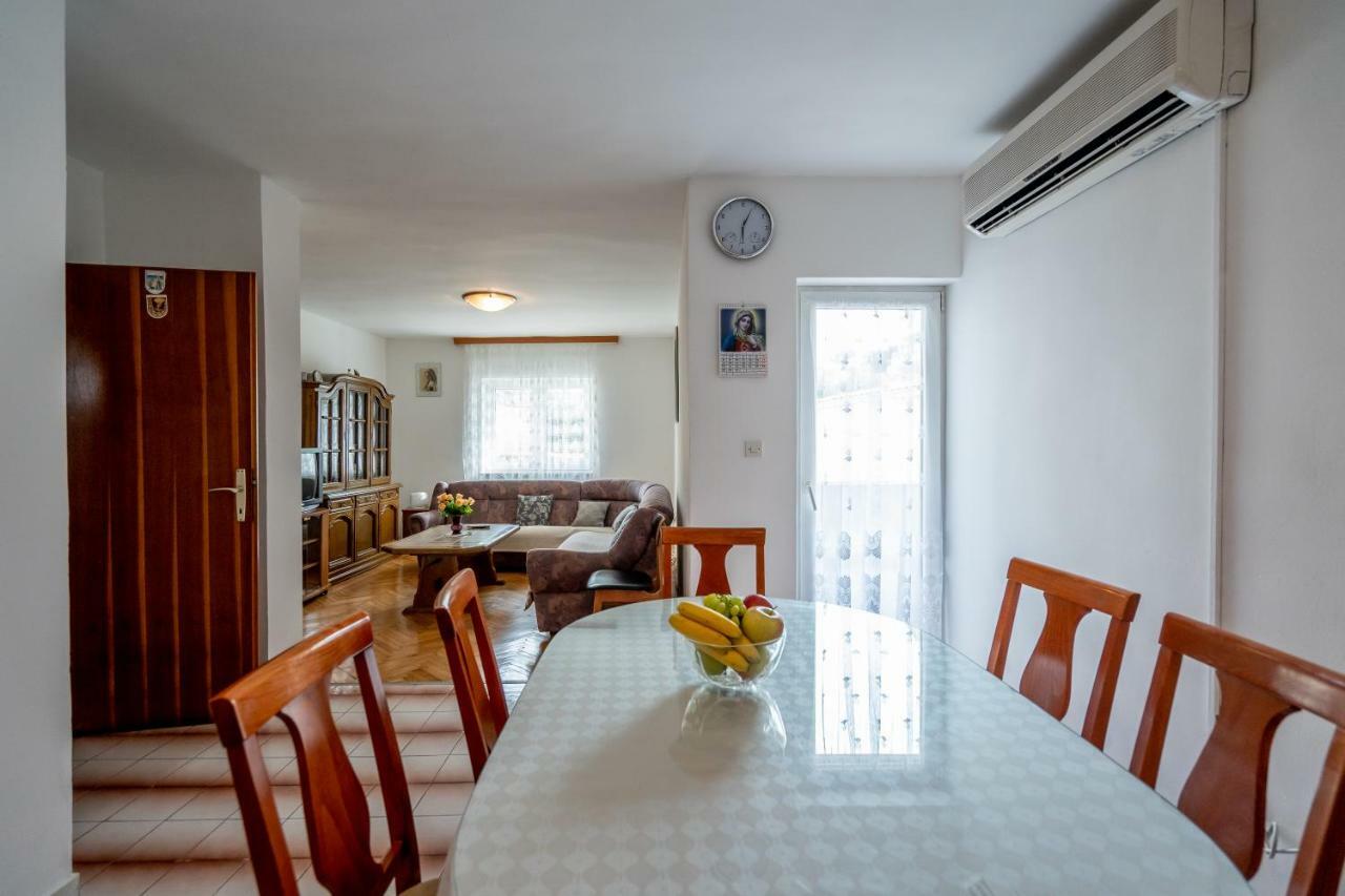 פודסטראנה Apartment Matija מראה חיצוני תמונה